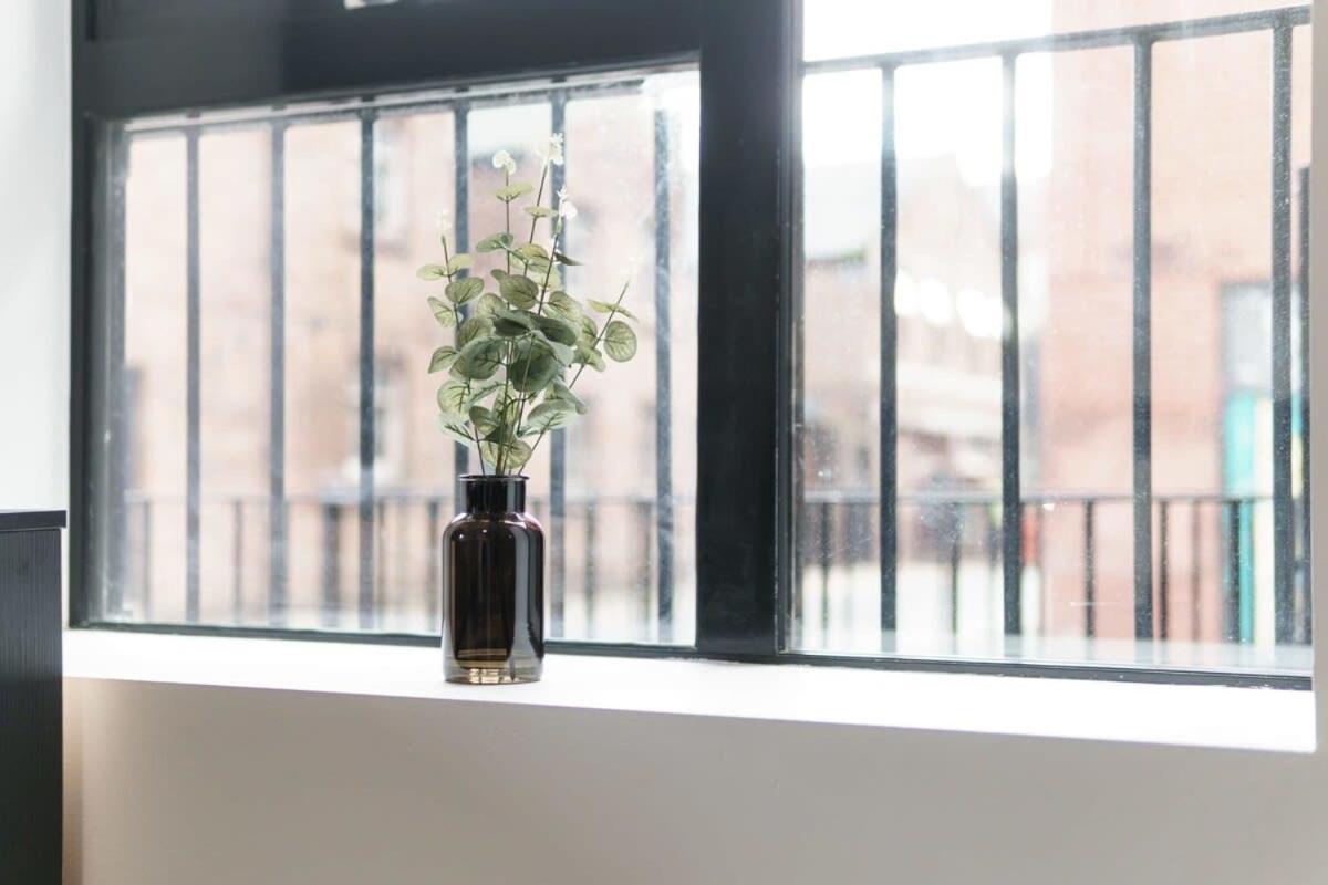 Lovely 1 Bed Apartment In Liverpool Centre 外观 照片