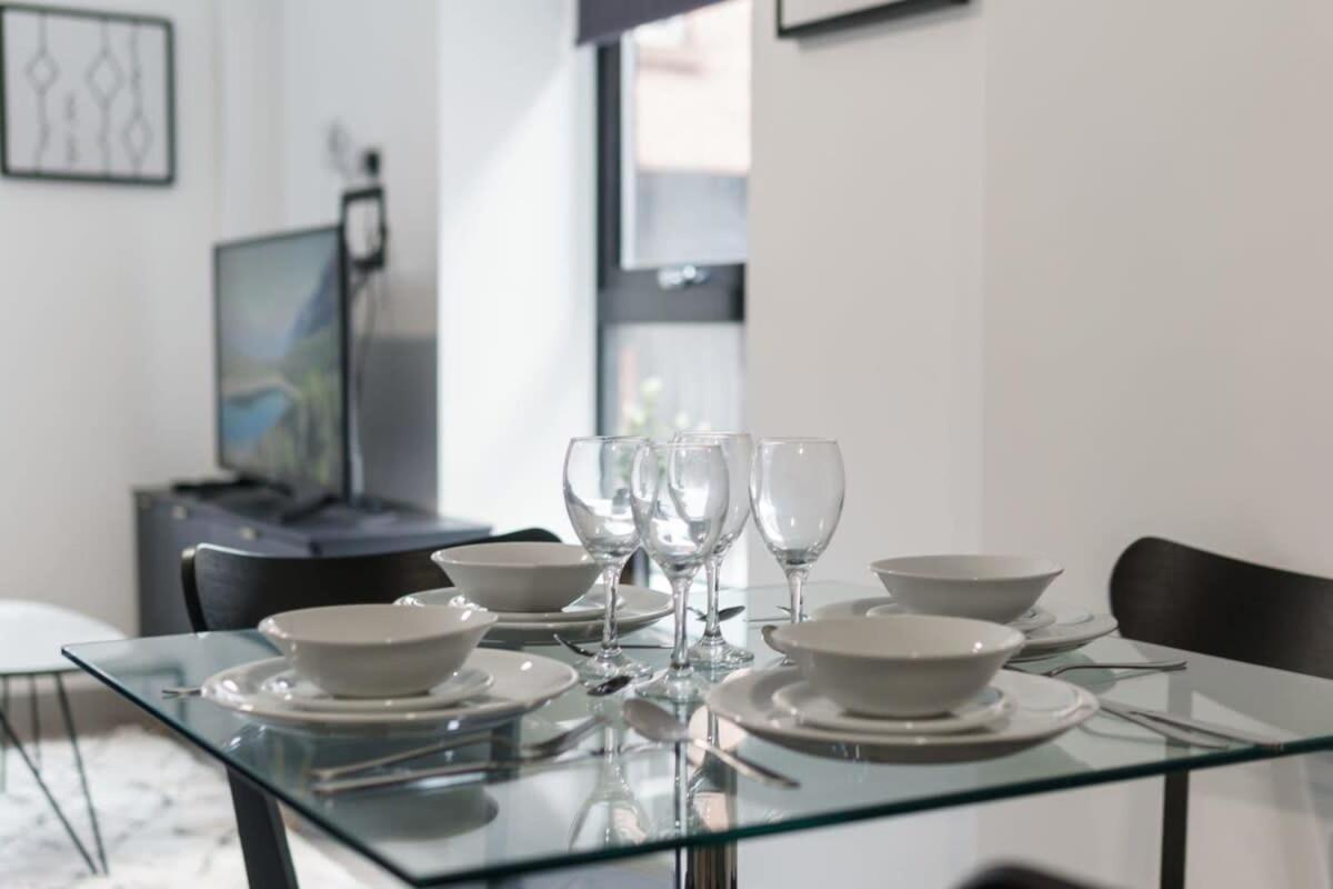 Lovely 1 Bed Apartment In Liverpool Centre 外观 照片